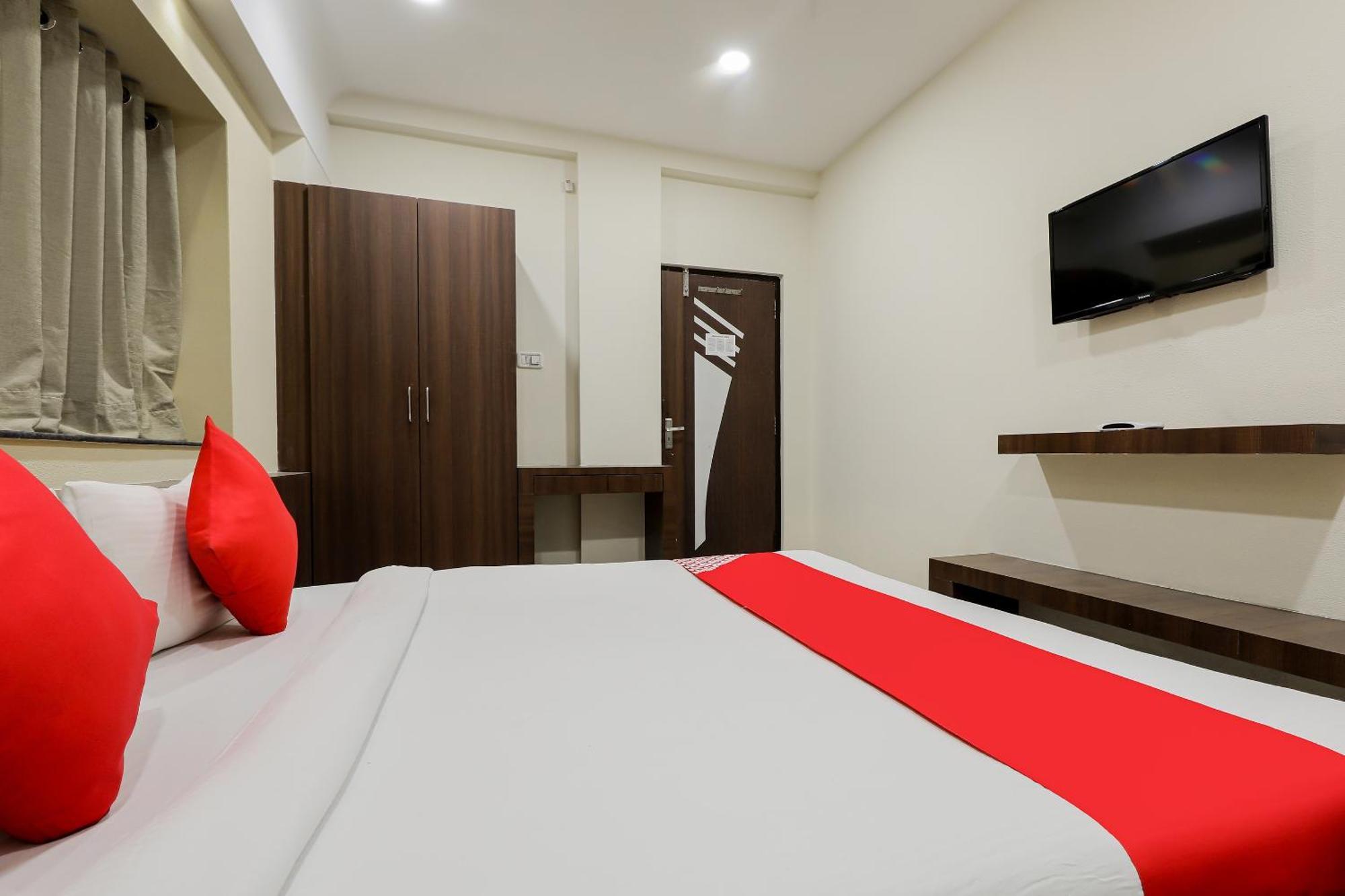 Oyo Hotel Relax 인도르 외부 사진