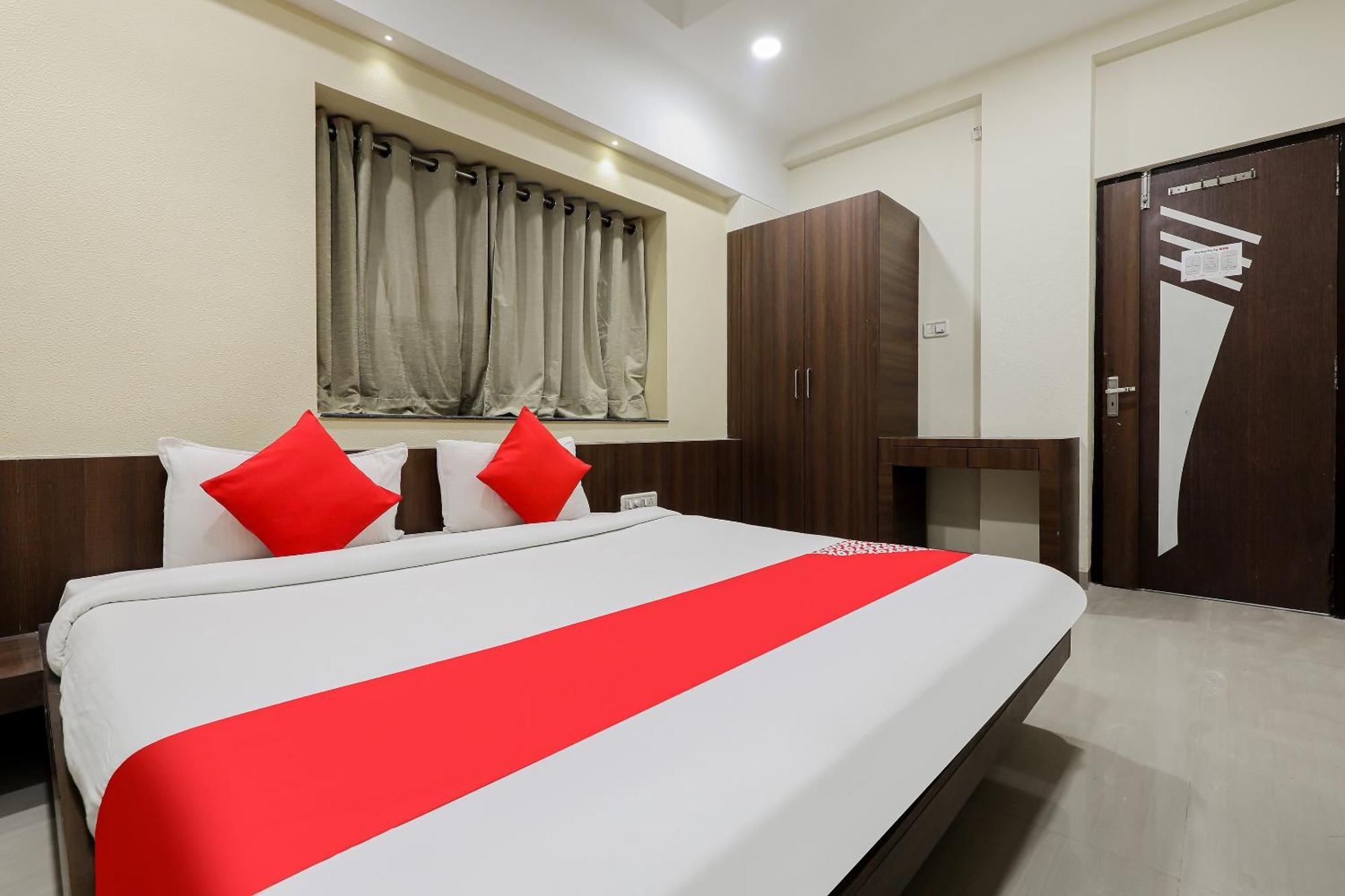 Oyo Hotel Relax 인도르 외부 사진